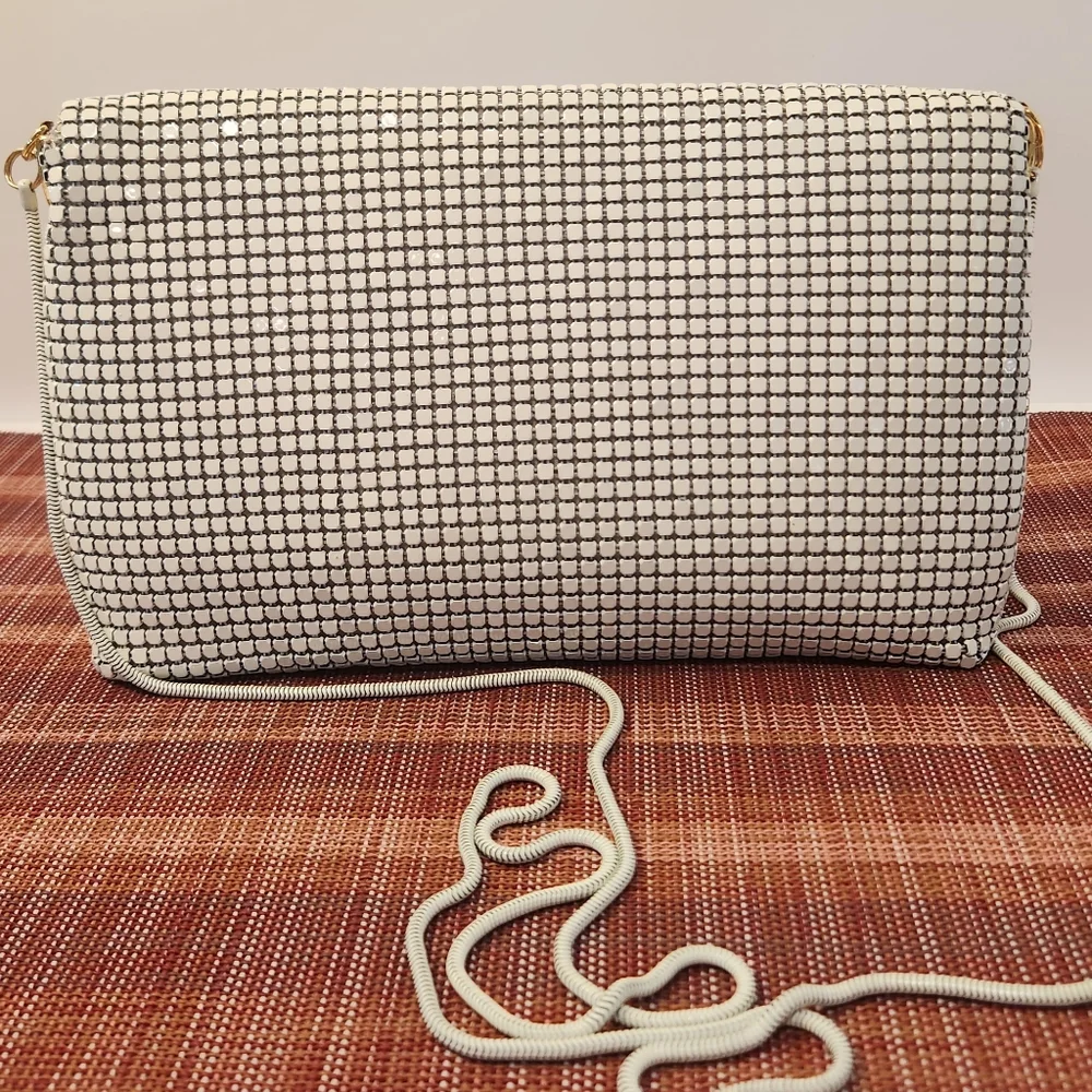 Carla Marchi Vintage White Metal Mesh Evening Bag With Snake Chain Strap OS